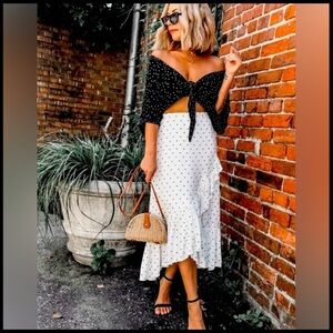 🄷&🄼 Polka Dot Ruffle Skirt size 8